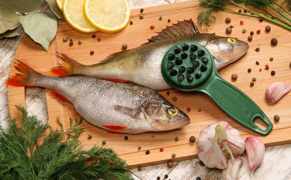 Как Чистить Рыбу от Чешуи в Пакете